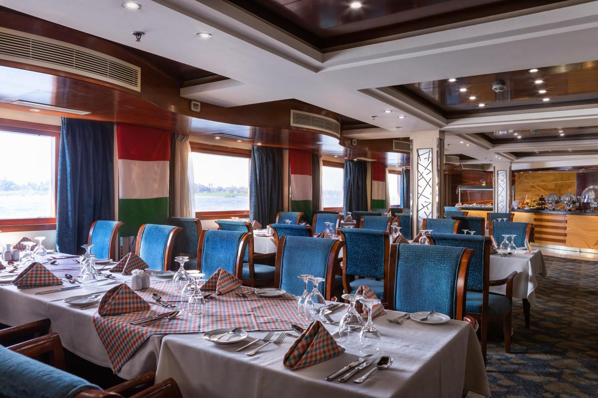 M/S Esmeralda Nile Cruise - 4 Or 7 Nights From Luxor Each Monday And 03 Nights From Aswan Each Friday Ngoại thất bức ảnh